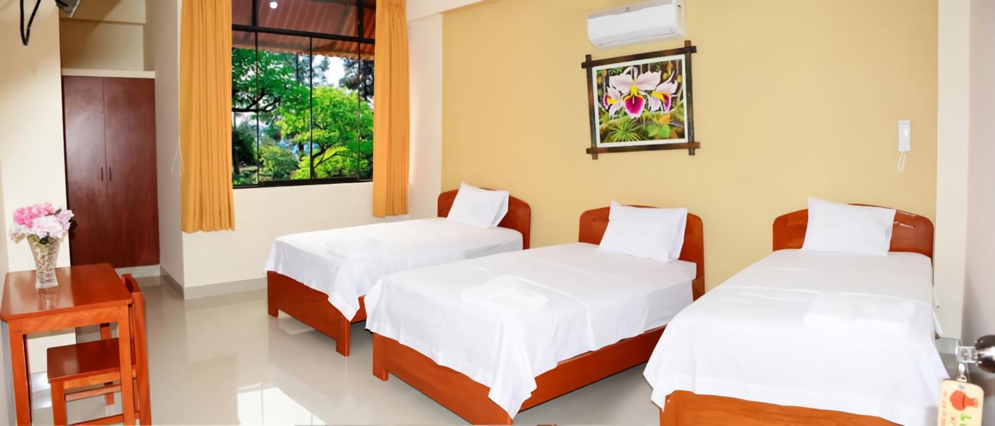 Hotel Lamas Hospedaje Tarapoto Exterior foto