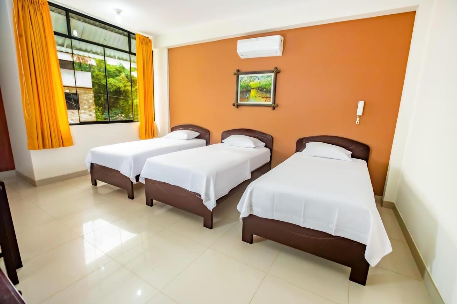 Hotel Lamas Hospedaje Tarapoto Exterior foto